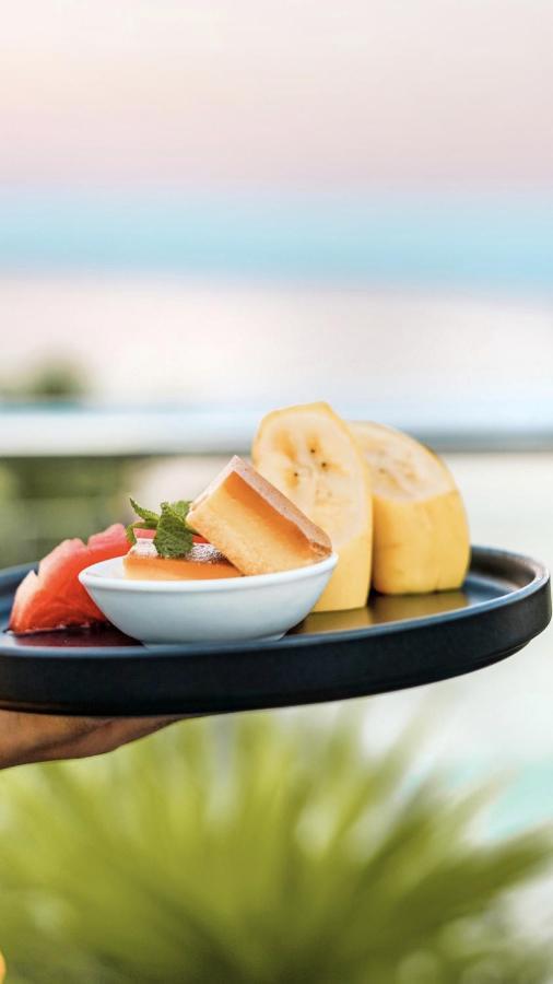 Huvan Beach Hotel At Hulhumale Exteriör bild