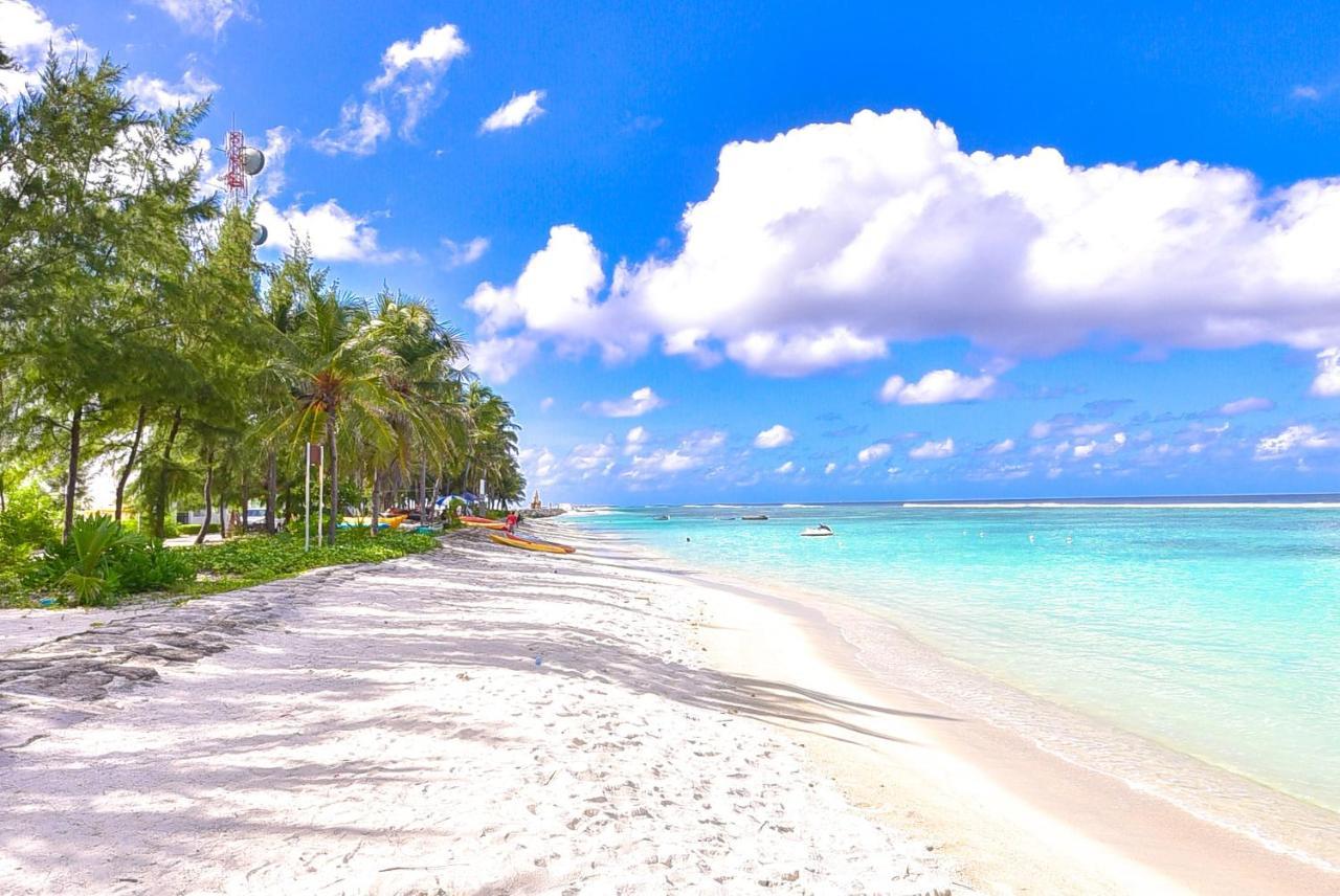 Huvan Beach Hotel At Hulhumale Exteriör bild