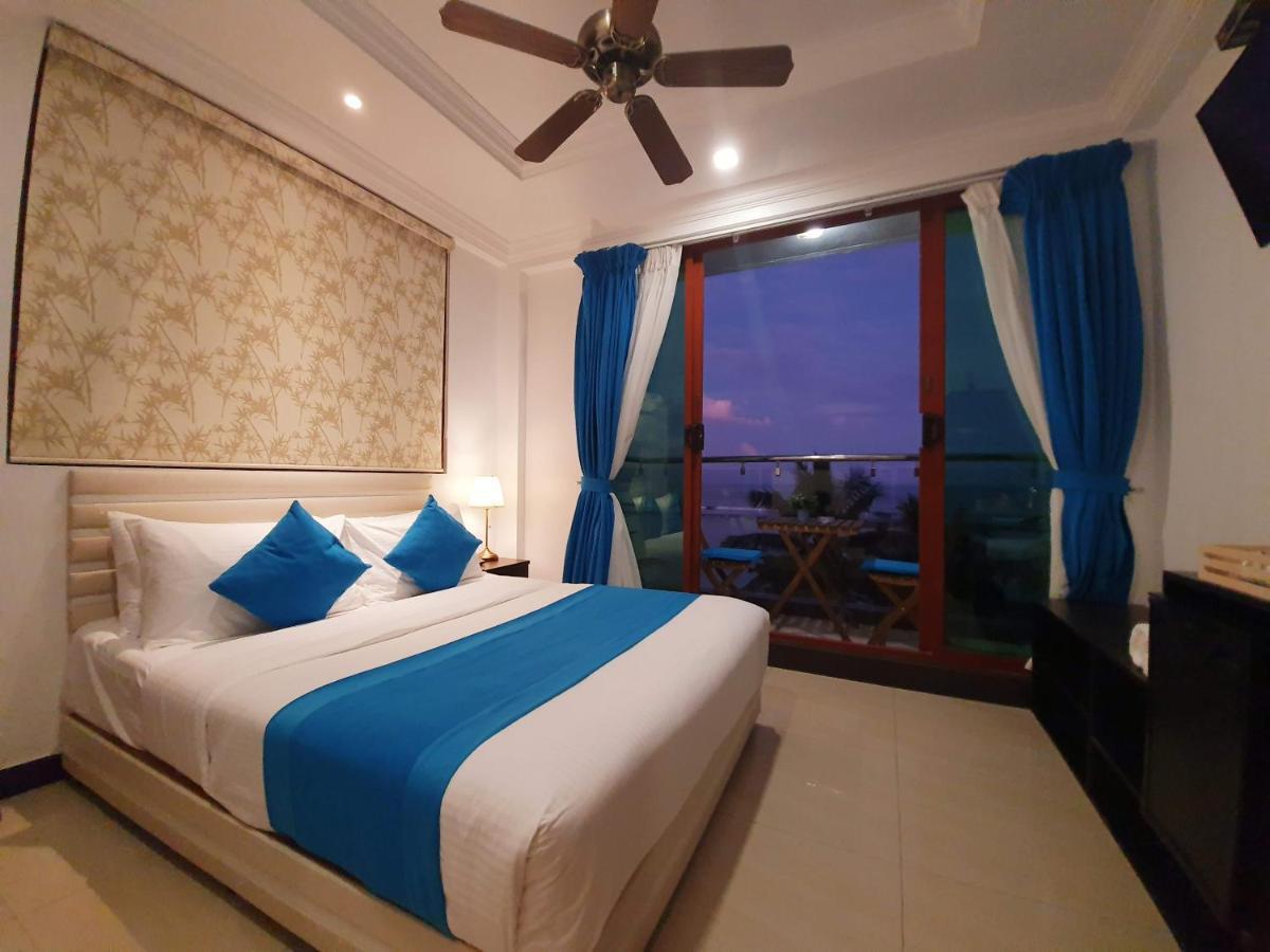 Huvan Beach Hotel At Hulhumale Exteriör bild